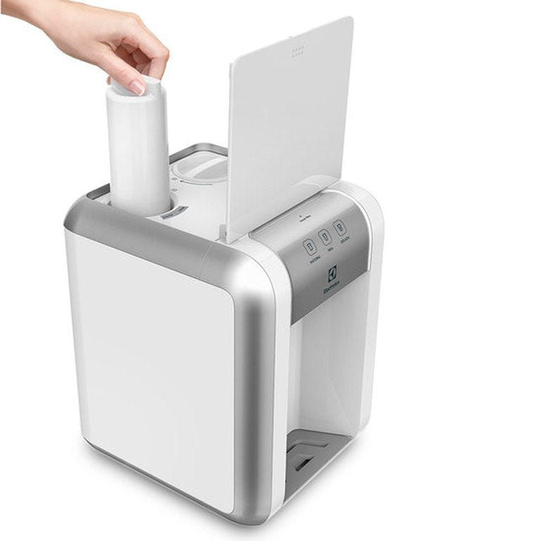 Purificador Electrolux Água Gelada, Fria e Natural (PE11B) - Bivolt